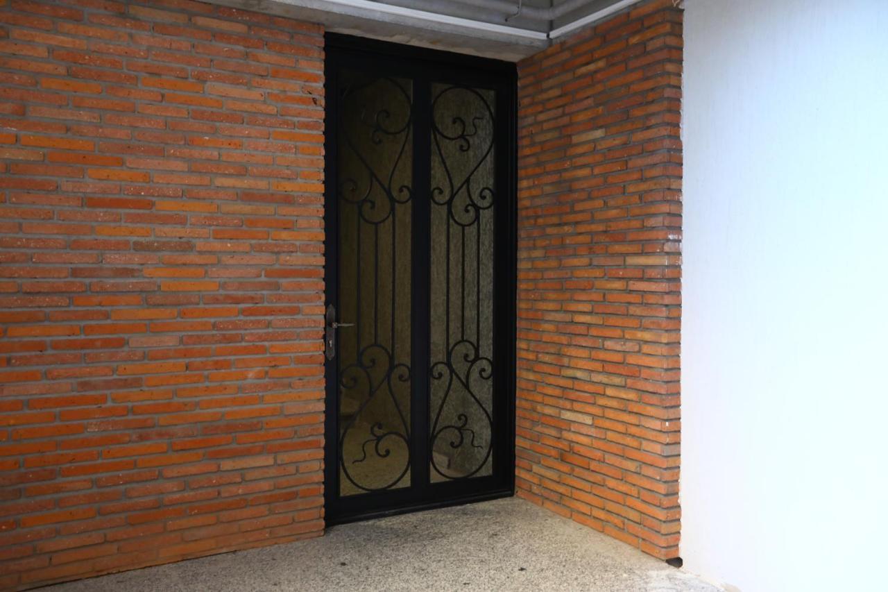 Brick House Apartment Tbilisi Exterior photo